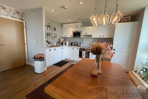 2 bedroom flat for sale, Agnes George Walk, London, E16