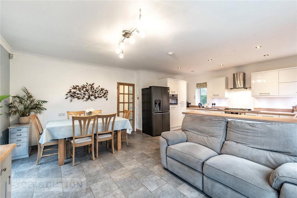 Dining Kitchen