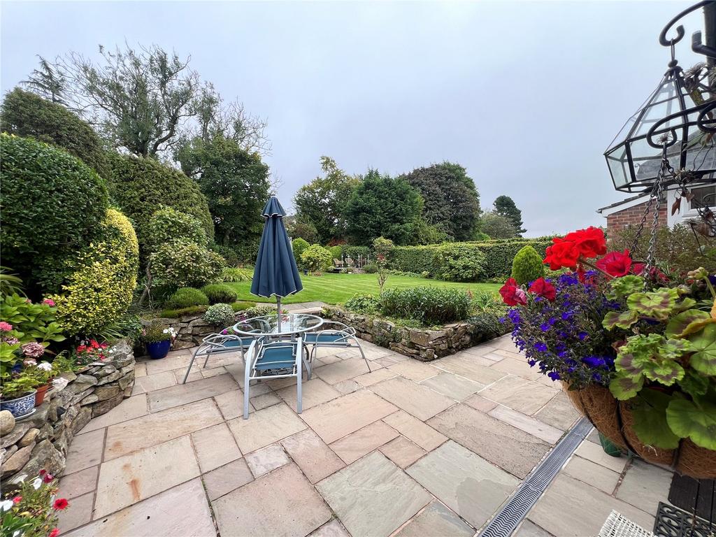 Entertainment Patio