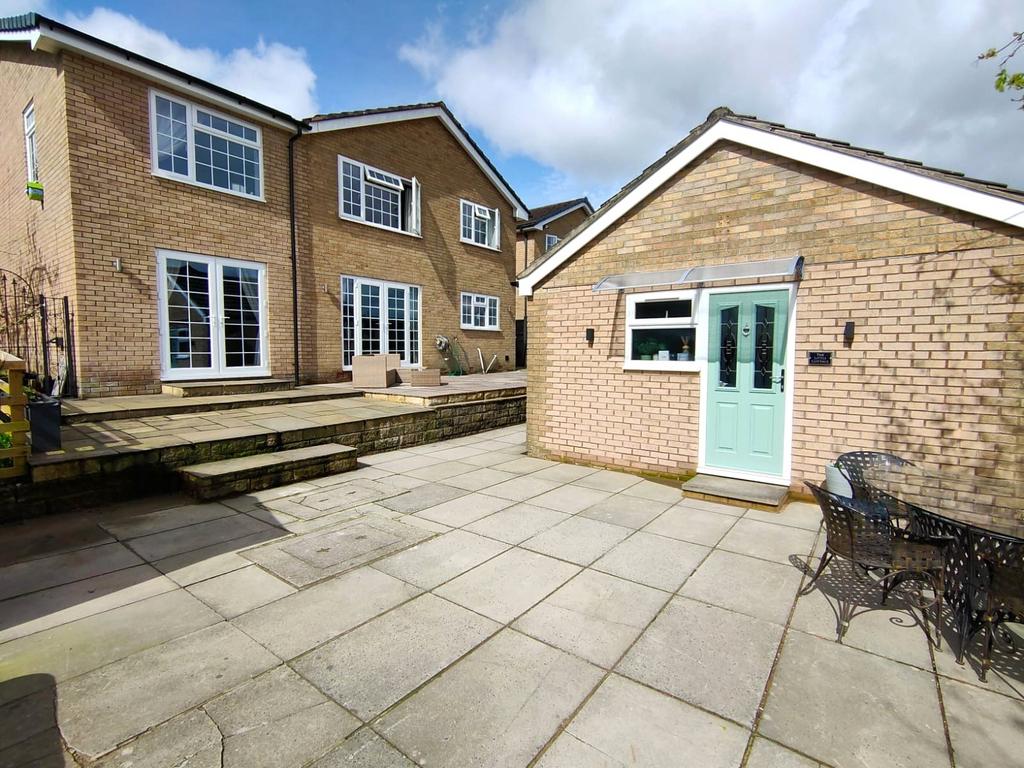 Detached Annex