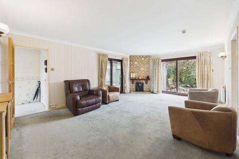 undefined, Walter Sutton Close, Calne SN11