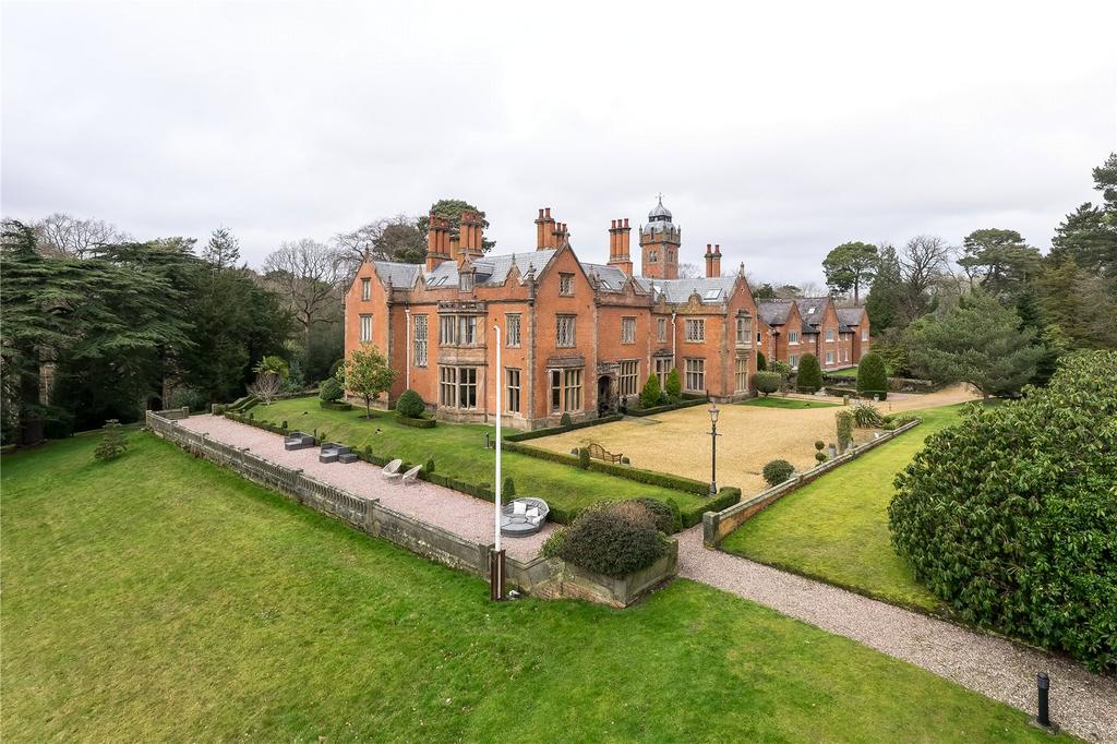 Norcliffe Hall