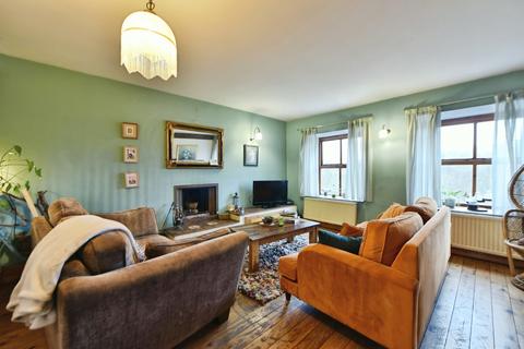 5 bedroom townhouse for sale, Old Road, Whaley Bridge, High Peak, Derbyshire, SK23