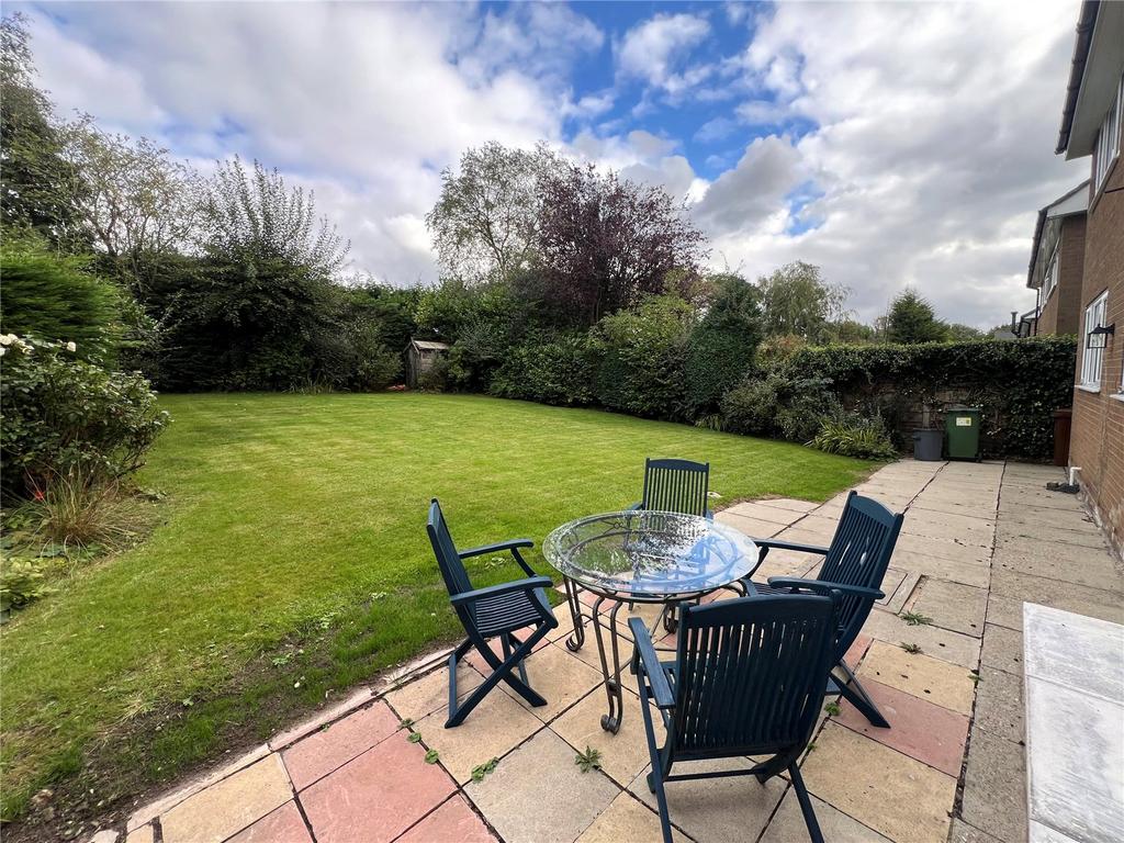 Enclosed Rear Garden