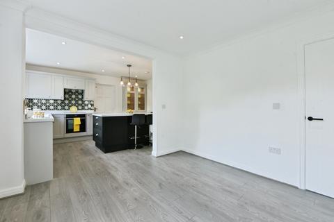 undefined, Chatsworth Road, High Lane, Stockport, Greater Manchester, SK6