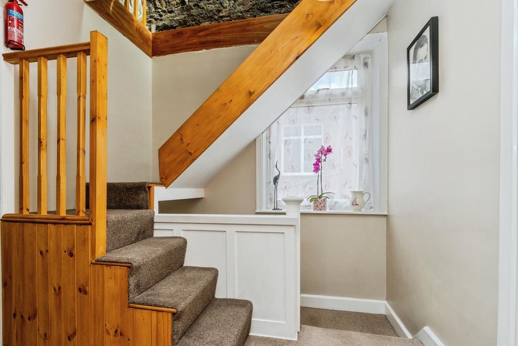 Landing Staircase