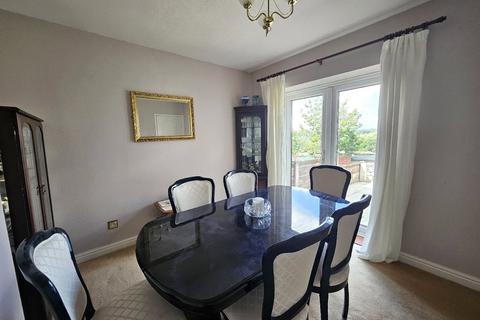 3 bedroom semi-detached house for sale, Shallcross Avenue, Whaley Bridge, High Peak, Derbyshire, SK23
