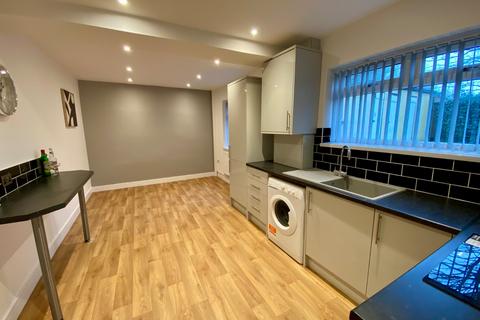 undefined, Averingcliffe Road, Bradford, BD10