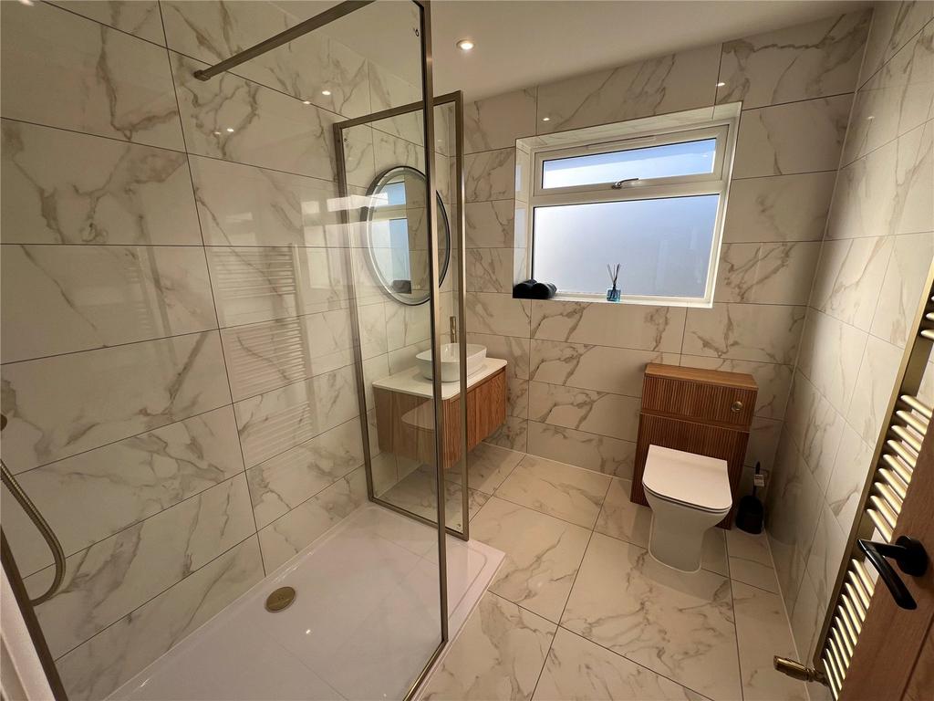 New Luxury Bathroom