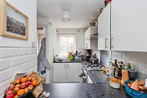 1 bedroom flat for sale, Ambrose Gardens, West Didsbury, Manchester, Greater Manchester, M20
