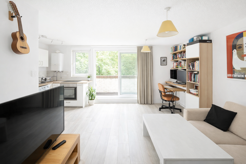 1 bedroom flat for sale, Salisbury Walk, London N19