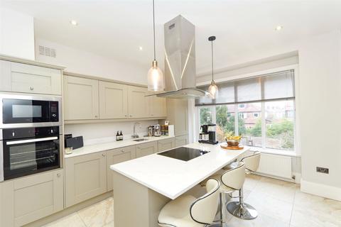 2 bedroom flat for sale, Old Broadway, Didsbury, Manchester, Greater Manchester, M20