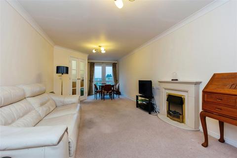 2 bedroom flat for sale, Peter Street, Hazel Grove, Stockport, Cheshire, SK7