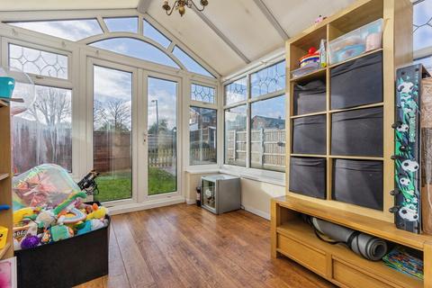 3 bedroom semi-detached house for sale, Hempshaw Lane, STOCKPORT, Cheshire, SK1