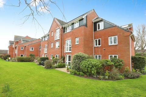 undefined, Parkway, Holmes Chapel, Crewe, Cheshire, CW4