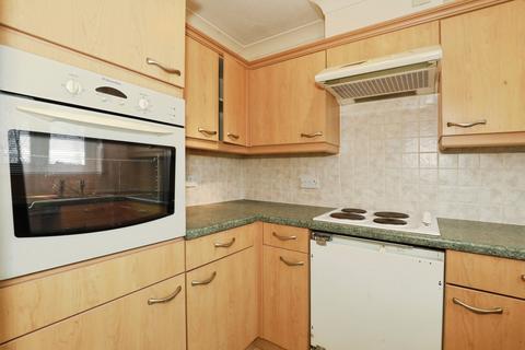 undefined, Parkway, Holmes Chapel, Crewe, Cheshire, CW4
