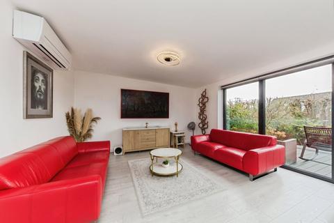 undefined, Priory Lane, Macclesfield, Cheshire, SK10
