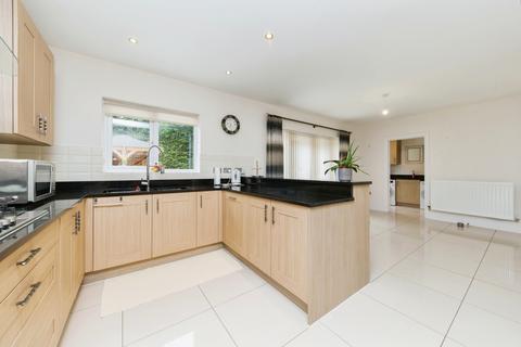 5 bedroom detached house for sale, Cotton Crescent, Macclesfield, Cheshire, SK10
