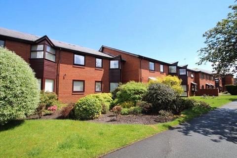 1 bedroom flat for sale, Central Drive, Romiley, Stockport, Greater Manchester, SK6