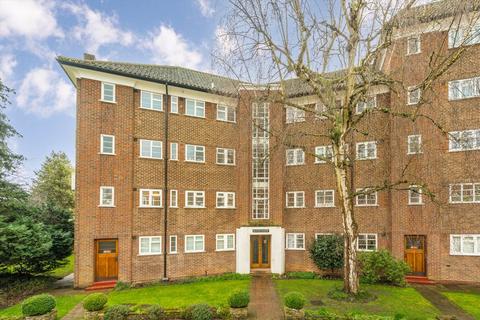 2 bedroom flat for sale, Courtlands, Richmond TW10