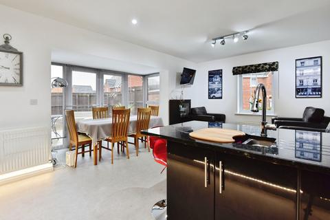 undefined, Bromley Close, NEWCASTLE, Staffordshire, ST5