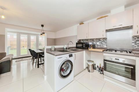 3 bedroom townhouse for sale, Filter Bed Way, Sandbach, Cheshire, CW11