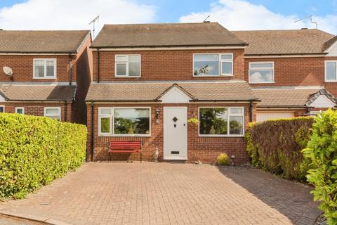 3 bedroom semi-detached house for sale, Dingle Bank, Sandbach, Cheshire, CW11