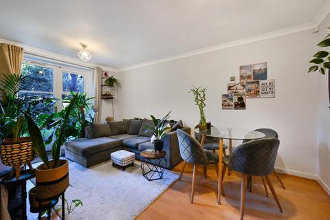 1 bedroom flat to rent, Brompton Park Crescent, Fulham, London, SW6