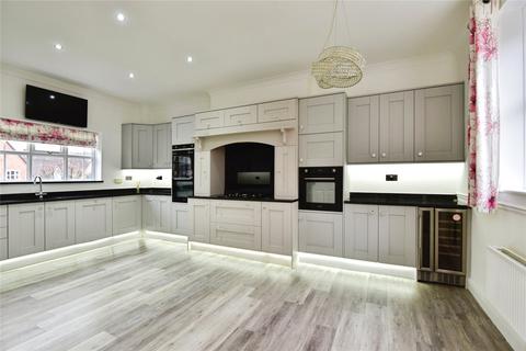 4 bedroom detached house for sale, Pool View, Winterley, Sandbach, Cheshire, CW11