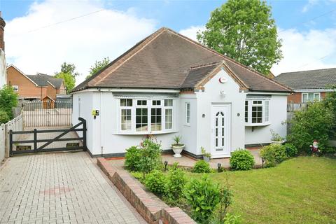 3 bedroom bungalow for sale, Ashby Road, Woodville, Swadlincote, Derbyshire, DE11