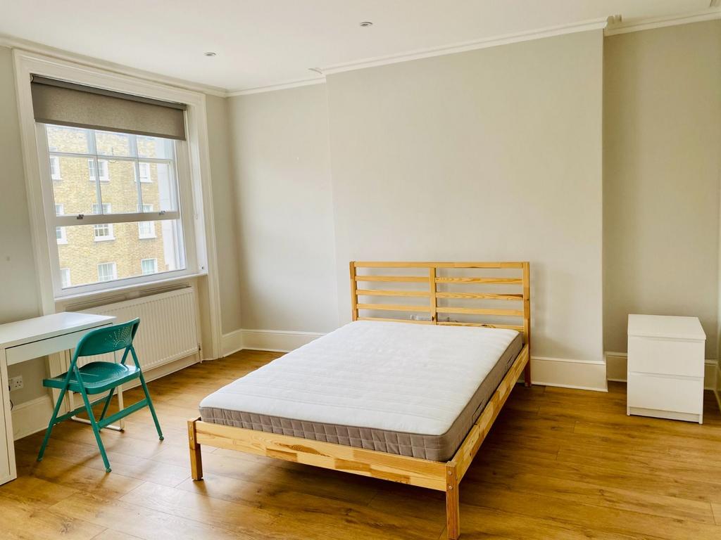 House in London - View 2
