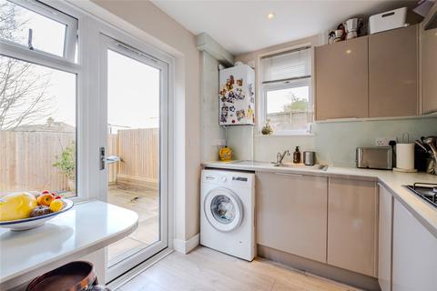2 bedroom apartment for sale, Beulah Hill, London SE19
