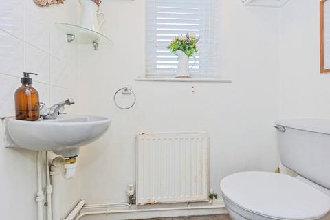 4 bedroom semi-detached house for sale, Kirkstall Road, Urmston, Manchester, Greater Manchester, M41