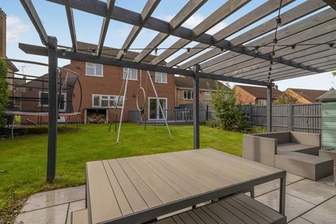 4 bedroom detached house for sale, Meadowsweet Hill, Bingham, Nottinghamshire, NG13