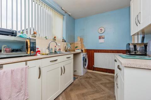 undefined, Palm Close, Sale, Greater Manchester, M33