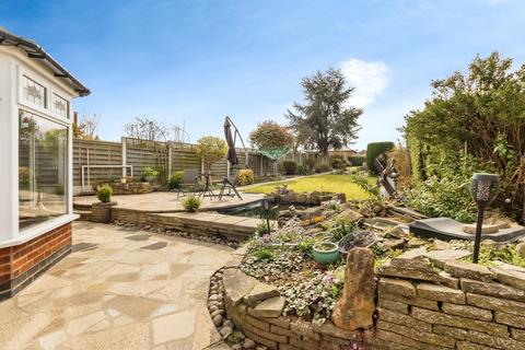 3 bedroom bungalow for sale, Grantham Road, Radcliffe-on-Trent, Nottingham, Nottinghamshire, NG12