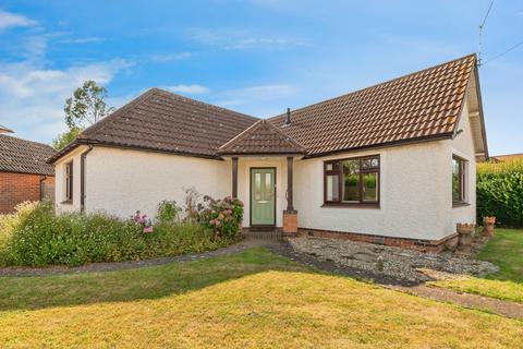 2 bedroom bungalow for sale, Tithby Road, Bingham, Nottingham, Nottinghamshire, NG13