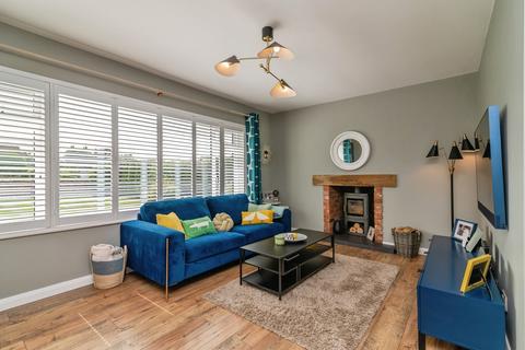 3 bedroom bungalow for sale, Conery Gardens, Whatton, Nottingham, Nottinghamshire, NG13