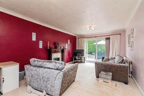 2 bedroom bungalow for sale, Nottingham Road, Cropwell Bishop, Nottingham, Nottinghamshire, NG12