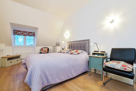3 bedroom semi-detached house for sale, Burrows Drive, Bingham, Nottingham, Nottinghamshire, NG13