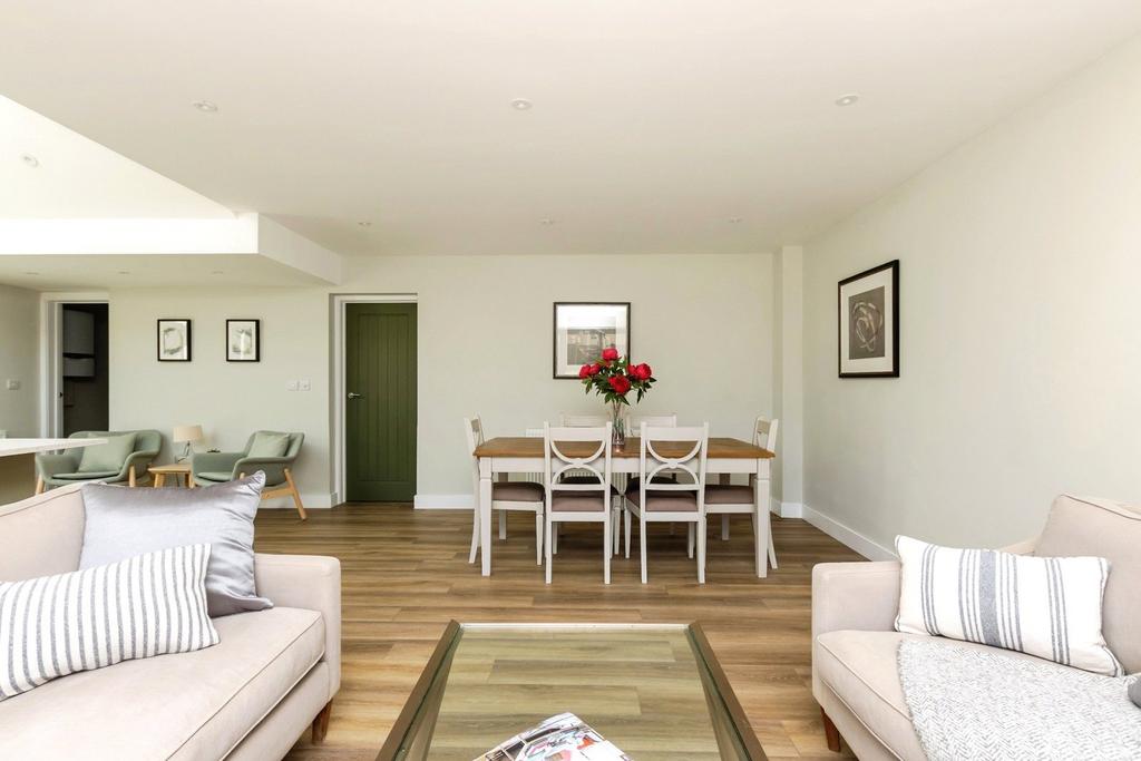 Dining/Family Area
