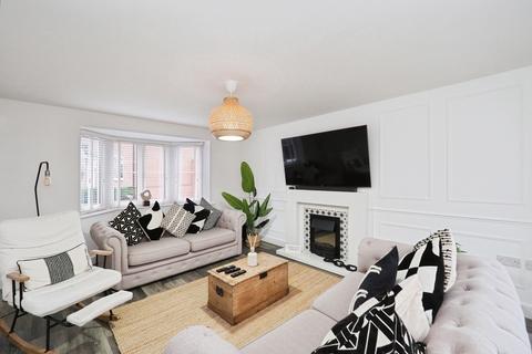 4 bedroom detached house for sale, Ridge End Drive, Burton-on-Trent, Staffordshire, DE13