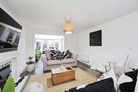4 bedroom detached house for sale, Ridge End Drive, Burton-on-Trent, Staffordshire, DE13