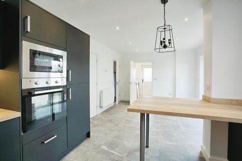 4 bedroom detached house for sale, Caldwell Road, Linton, Swadlincote, Derbyshire, DE12