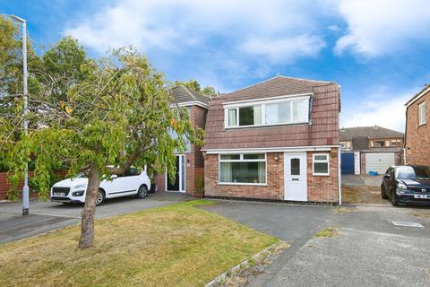 Lovatt Close, Stretton, Burton-on-Trent, Staffordshire, DE13