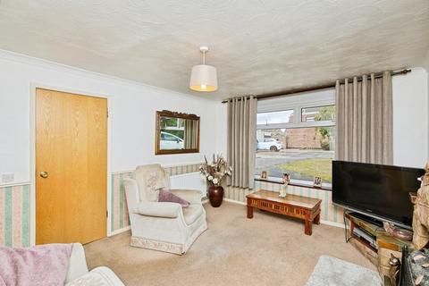 3 bedroom detached house for sale, Lovatt Close, Stretton, Burton-on-Trent, Staffordshire, DE13
