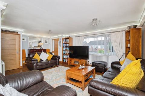 undefined, Mayfair Close, Dukinfield, Greater Manchester, SK16