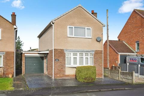 3 bedroom detached house for sale, The Crest, Linton, Swadlincote, Derbyshire, DE12