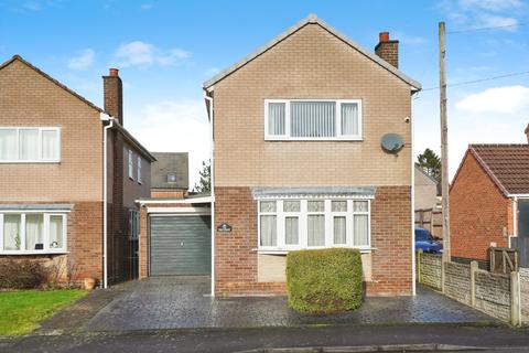 3 bedroom detached house for sale, The Crest, Linton, Swadlincote, Derbyshire, DE12