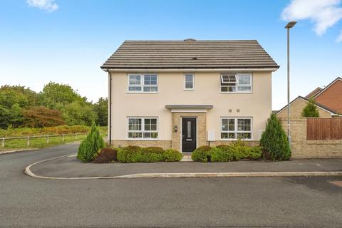 3 bedroom semi-detached house for sale, Sgt Mark Stansfield Way, Hyde, Greater Manchester, SK14